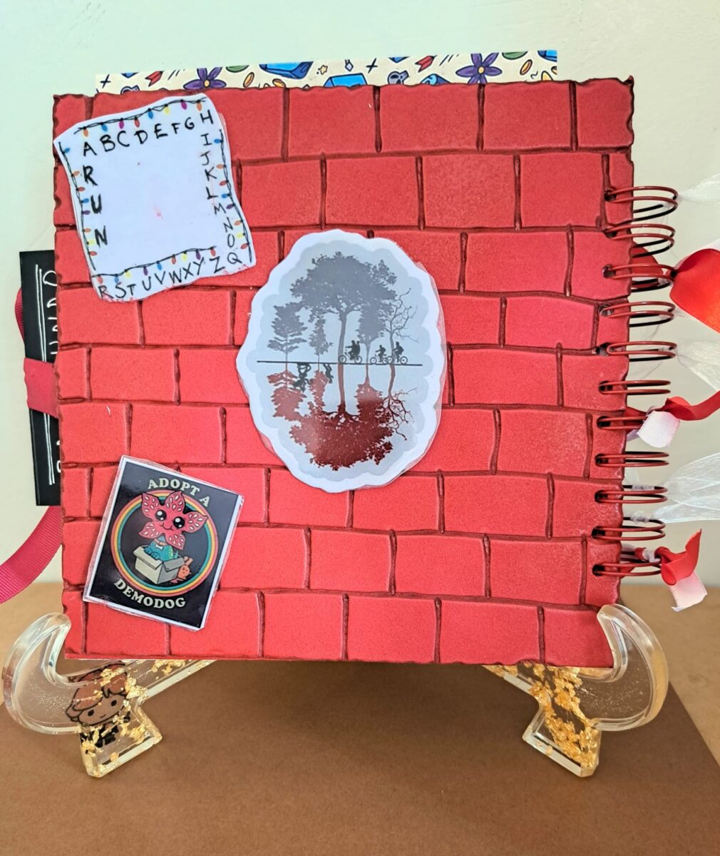 Libro de firmas "Stranger Things" - Imagen 2